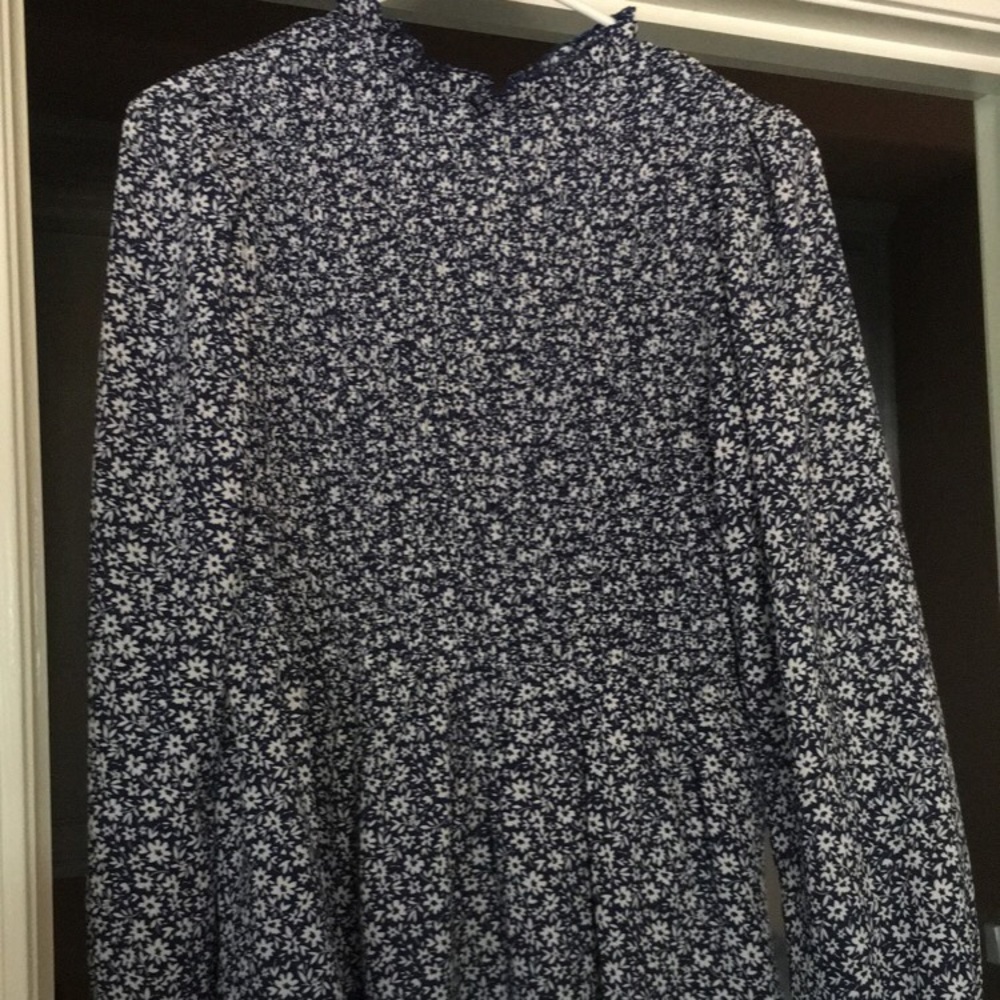 Blouse - Picture 2 of 3